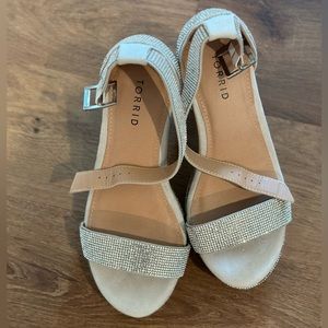 8.5 WW Torrid platform heel